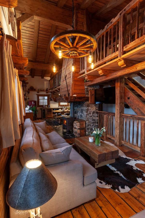 Apartment Chez « Adele » Ayent